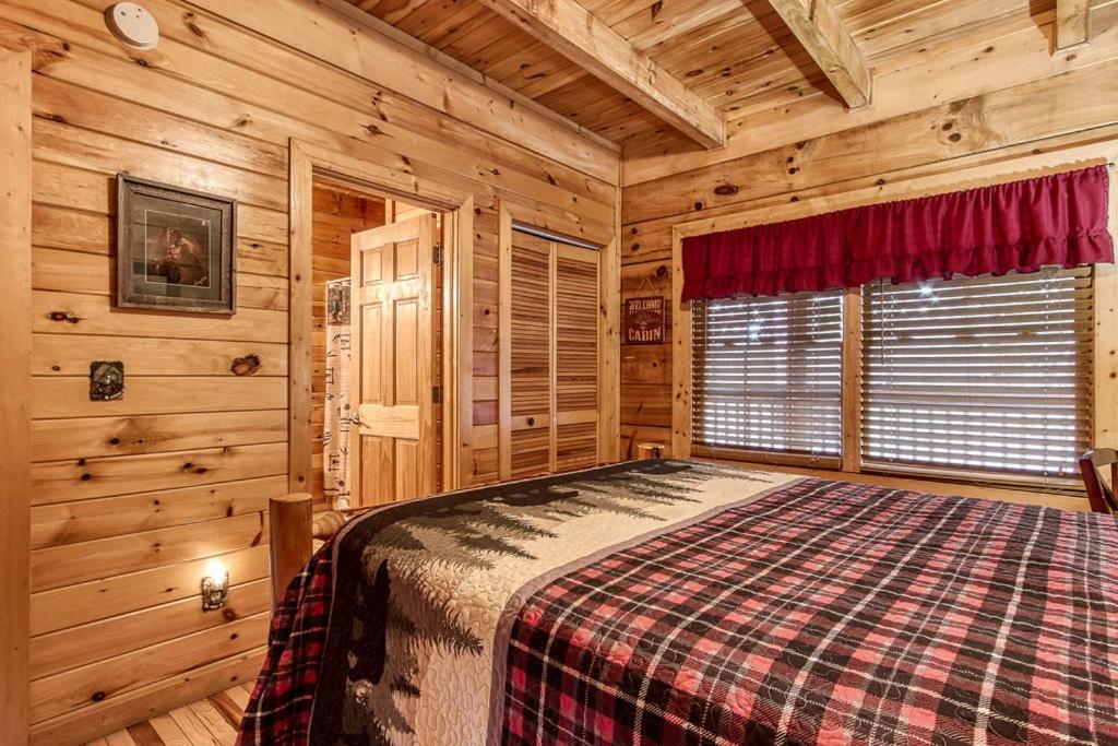 Highland Dream, Hot Tub, 1089 Free Tickets Each Paid Day, Dollywood And More Sevierville Luaran gambar